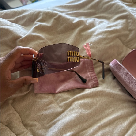 Miu Miu MU 54YS - Picture 7 of 8